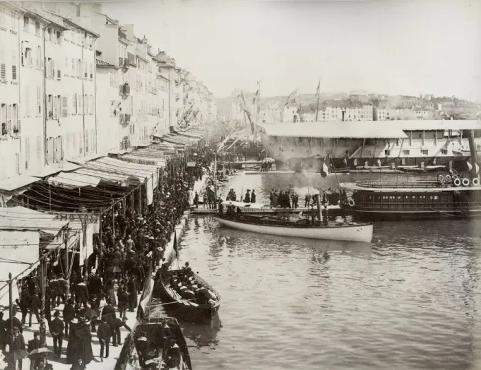 Framed Print : City wharf, busy with boats, probably France or Italy Framed Print : City wharf, busy with boats, probably France or Italy