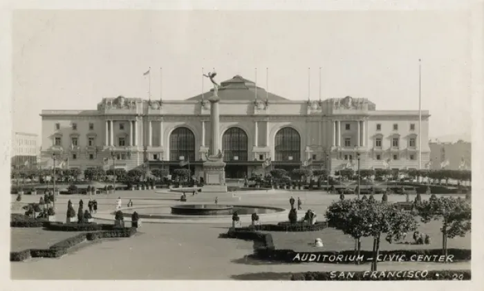 Framed Print : Civic Center, San Francisco, California, USA Framed Print : Civic Center, San Francisco, California, USA