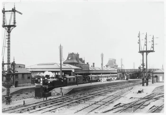 Framed Print : Clapham Junction / Frith Framed Print : Clapham Junction / Frith