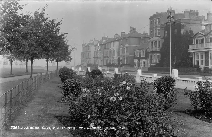 Framed Print : Clarence Parade and Garden in Southsea Framed Print : Clarence Parade and Garden in Southsea