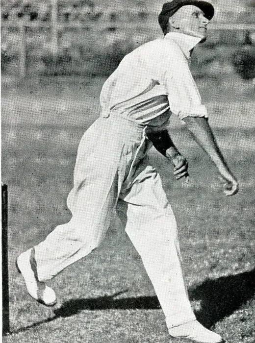 Framed Print : Clarrie Grimmett bowling Framed Print : Clarrie Grimmett bowling
