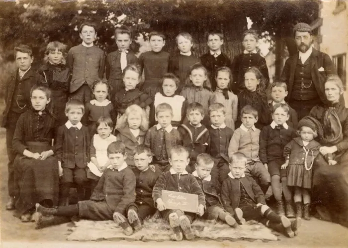 Framed Print : Class from Carlton School, Grafton Road, London Framed Print : Class from Carlton School, Grafton Road, London