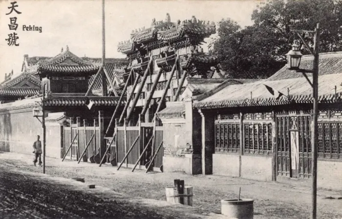 Framed Print : Third Class Railway carriage (wagon) to Beijing, China Framed Print : Third Class Railway carriage (wagon) to Beijing, China