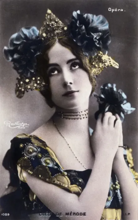 Framed Print : Cleo De Merode / Postcard Framed Print : Cleo De Merode / Postcard
