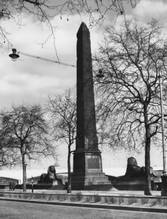Framed Print : Cleopatras Needle Framed Print : Cleopatras Needle