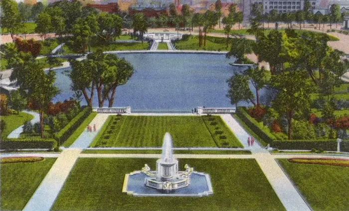 Framed Print : Cleveland, Ohio, USA, Fine Arts Garden & Lake at Art Museum Framed Print : Cleveland, Ohio, USA, Fine Arts Garden & Lake at Art Museum