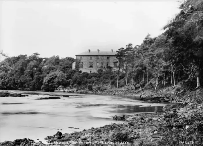 Framed Print : Cliff House and Salmon Throw on the Erne, Belleek Framed Print : Cliff House and Salmon Throw on the Erne, Belleek