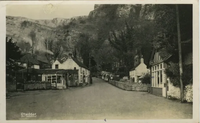 Framed Print : Cliff Road (Showing Rose Cottage and The Original Cheddar Valley Cheese Shop), Cheddar Framed Print : Cliff Road (Showing Rose Cottage and The Original Cheddar Valley Cheese Shop), Cheddar