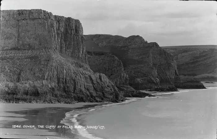 Framed Print : The Cliffs at Falls Bay Framed Print : The Cliffs at Falls Bay