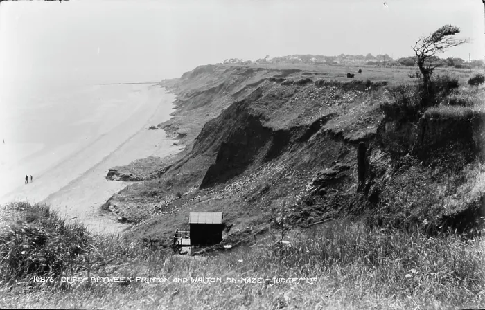 Framed Print : Cliffs Between Frinton and Walton Framed Print : Cliffs Between Frinton and Walton