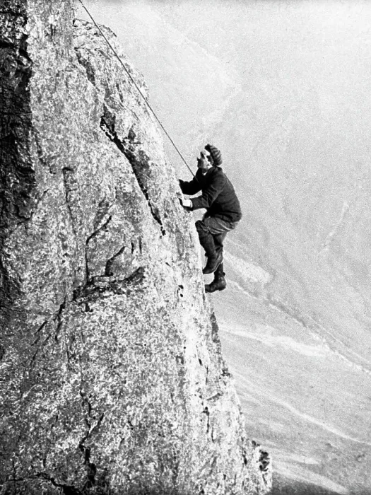 Framed Print : Climbing Eagle's Nest Arete, Great Gable Lake District Framed Print : Climbing Eagle's Nest Arete, Great Gable Lake District