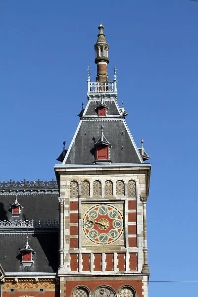 Clock on Amsterdam Centraal Train Station