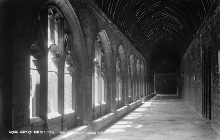 Framed Print : The Cloisters of New College Framed Print : The Cloisters of New College