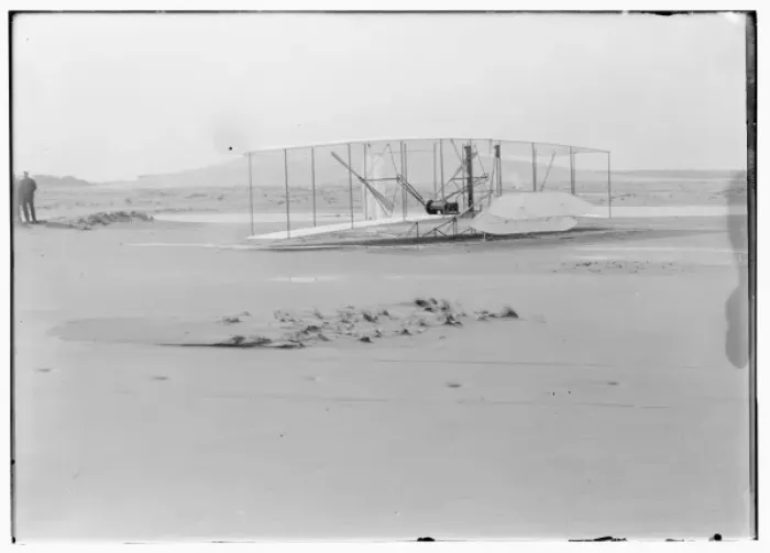 Framed Print : Close-up view of damaged 1903 machine, rudder frame broken i Framed Print : Close-up view of damaged 1903 machine, rudder frame broken i
