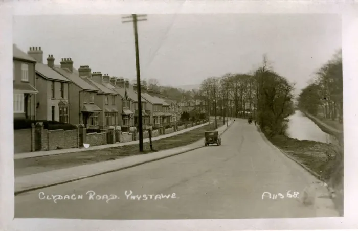 Framed Print : Clydach Road Framed Print : Clydach Road