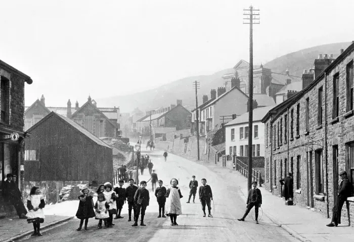 Framed Print : Clydach Vale Wern Street early 1900s Framed Print : Clydach Vale Wern Street early 1900s