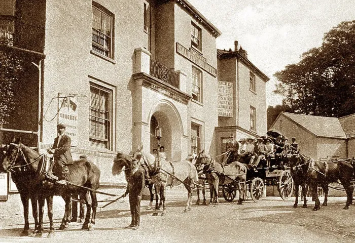 Framed Print : Coaches to Kirkstone Pass, Ambleside, early 1900s Framed Print : Coaches to Kirkstone Pass, Ambleside, early 1900s