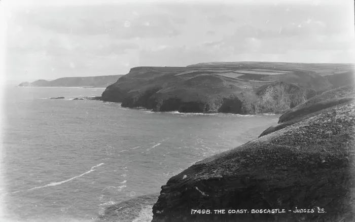 Framed Print : The Coast at Boscastle Framed Print : The Coast at Boscastle