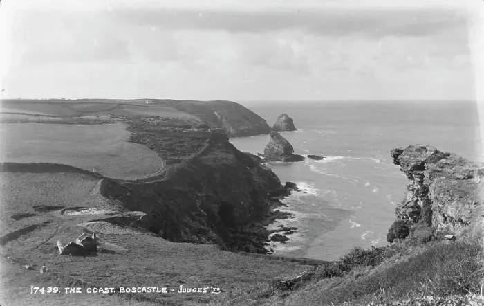 Framed Print : The Coast at Boscastle Framed Print : The Coast at Boscastle