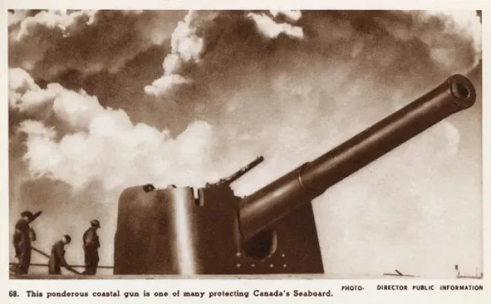 Framed Print : Coastal gun protecting the Canadian seaboard - WW2 Framed Print : Coastal gun protecting the Canadian seaboard - WW2