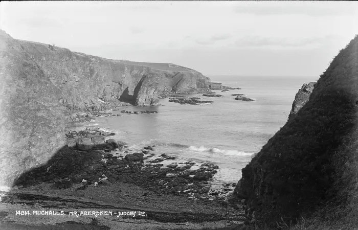Framed Print : Coastal View at Muchalls Framed Print : Coastal View at Muchalls