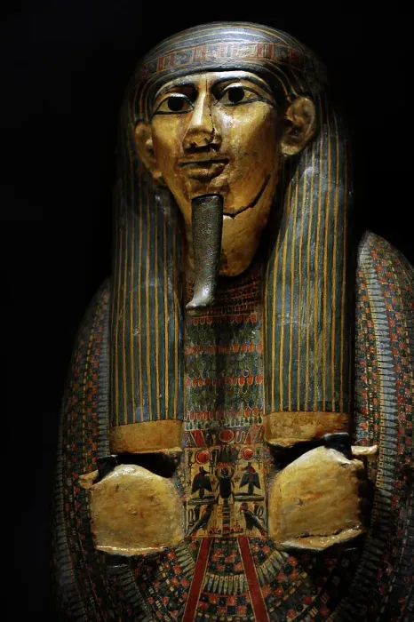 Framed Print : Coffin of Khonsu-hotep. Painted wood. 21st-22nd Dynasty. Egy Framed Print : Coffin of Khonsu-hotep. Painted wood. 21st-22nd Dynasty. Egy