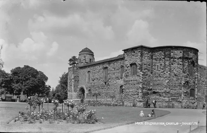 Framed Print : Colchester Castle Framed Print : Colchester Castle