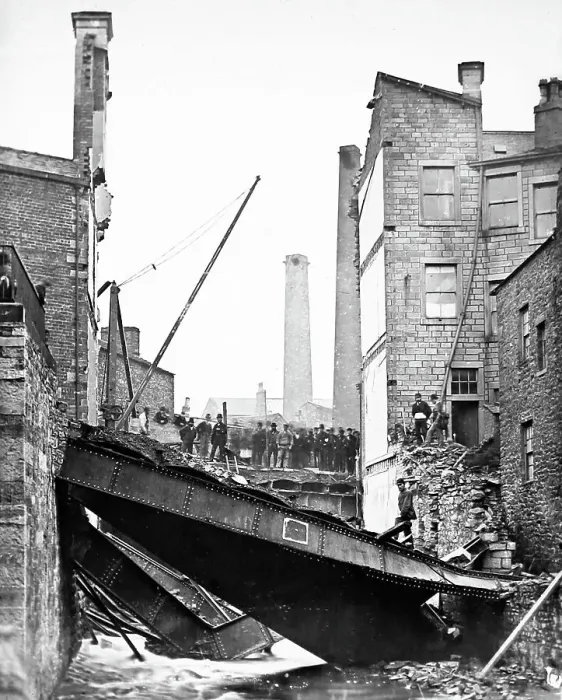 Framed Print : Collapse of Cheshire's shop, Burnley, Lancashire Framed Print : Collapse of Cheshire's shop, Burnley, Lancashire