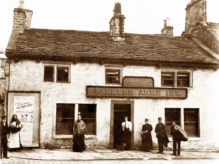 Framed Print : Colne Parker's Arms early 1900s Framed Print : Colne Parker's Arms early 1900s
