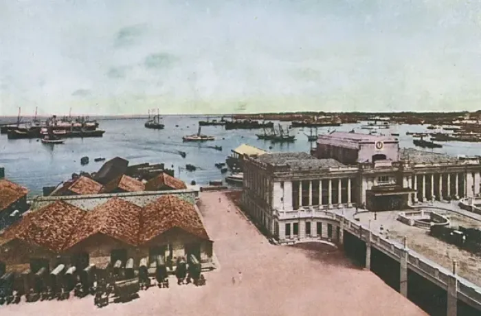 Framed Print : Colombo, Sri Lanka - view of the harbour Framed Print : Colombo, Sri Lanka - view of the harbour