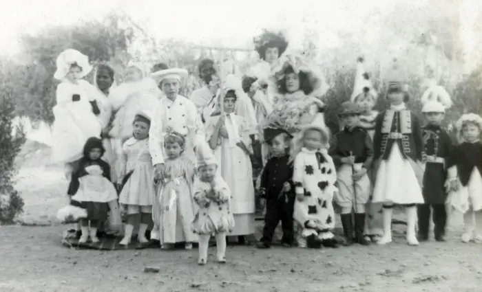 Framed Print : Colonial children in fancy dress with Indian nannies Framed Print : Colonial children in fancy dress with Indian nannies