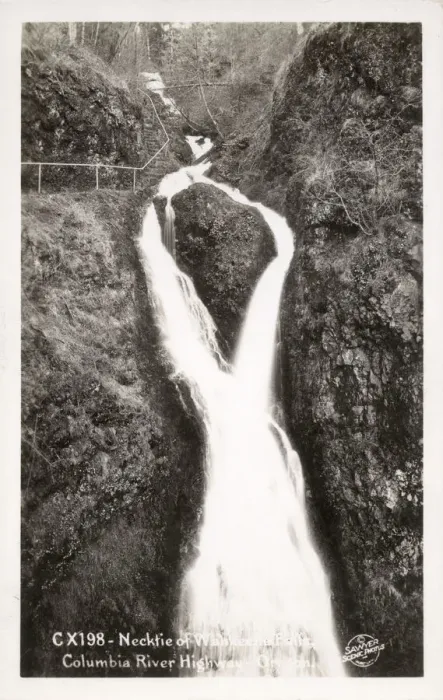 Framed Print : Columbia River Highway, Oregon, USA - Wahkeena Falls Framed Print : Columbia River Highway, Oregon, USA - Wahkeena Falls