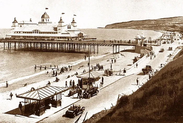 Framed Print : Colwyn Bay Pier probably 1920s Framed Print : Colwyn Bay Pier probably 1920s