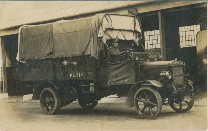 Framed Print : Commercar Lorry Framed Print : Commercar Lorry