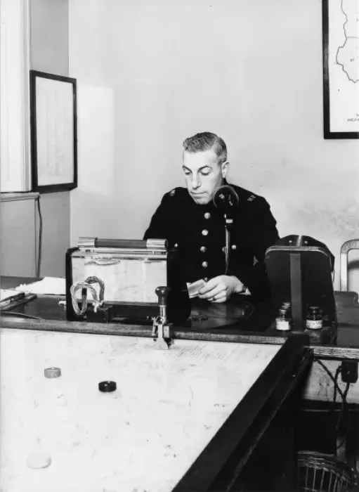 Framed Print : Communications Officer - Metropolitan Police Framed Print : Communications Officer - Metropolitan Police