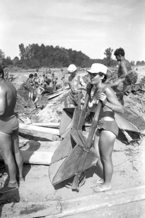 Framed Print : Communist Youth labour camp, Yugoslavia Framed Print : Communist Youth labour camp, Yugoslavia