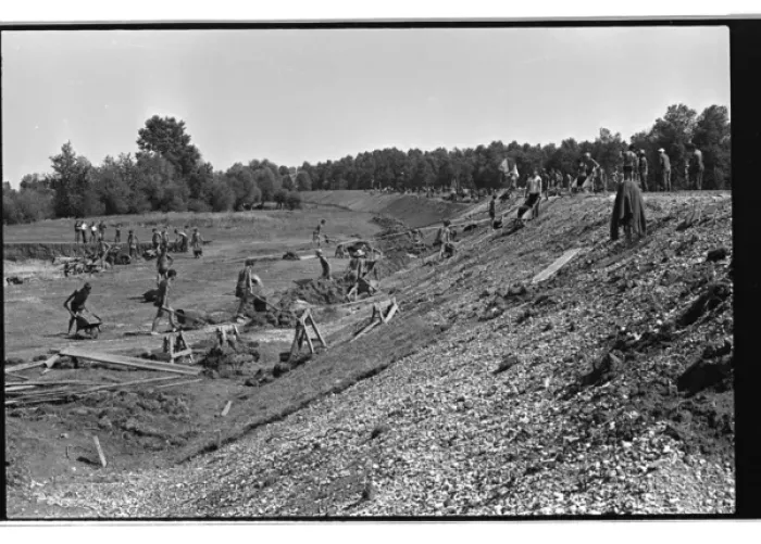Framed Print : Communist Youth labour camp, Yugoslavia Framed Print : Communist Youth labour camp, Yugoslavia