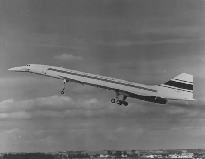 Framed Print : Concorde in flight Framed Print : Concorde in flight