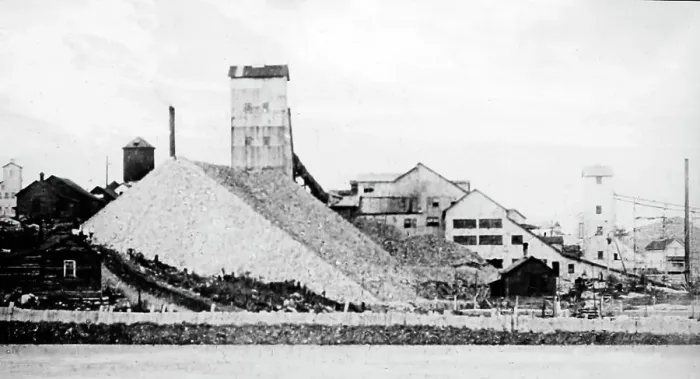 Framed Print : Coniagas Silver Mine, Cobalt, Ontario, Canada, early 1900s Framed Print : Coniagas Silver Mine, Cobalt, Ontario, Canada, early 1900s
