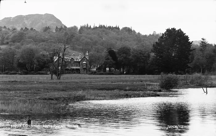 Framed Print : Coniston Waterhead Hotel Framed Print : Coniston Waterhead Hotel