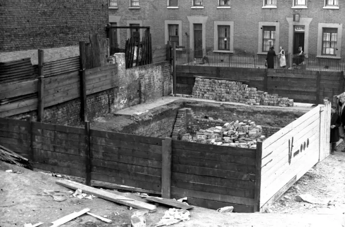Framed Print : Construction of an EWS dam, Abbey Street, Bermondsey Framed Print : Construction of an EWS dam, Abbey Street, Bermondsey