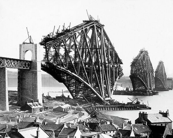 Construction of the Forth Bridge