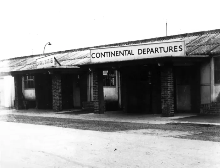 Framed Print : Continental Departures at Heathrow Airport Framed Print : Continental Departures at Heathrow Airport