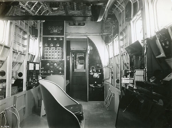 Control room of Short S14 Sarafand, S1589