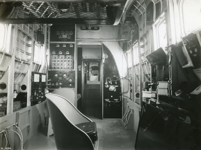Framed Print : Control room of Short S14 Sarafand, S1589 Framed Print : Control room of Short S14 Sarafand, S1589