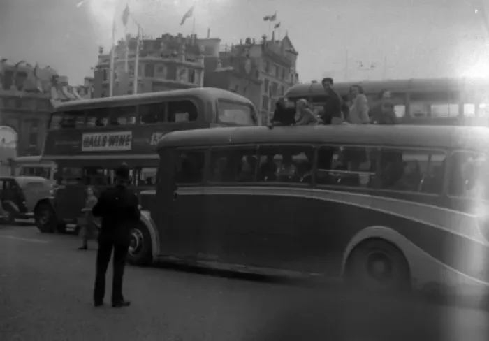 Framed Print : Controllling Traffic - Trafalgar Square - 1953 Framed Print : Controllling Traffic - Trafalgar Square - 1953