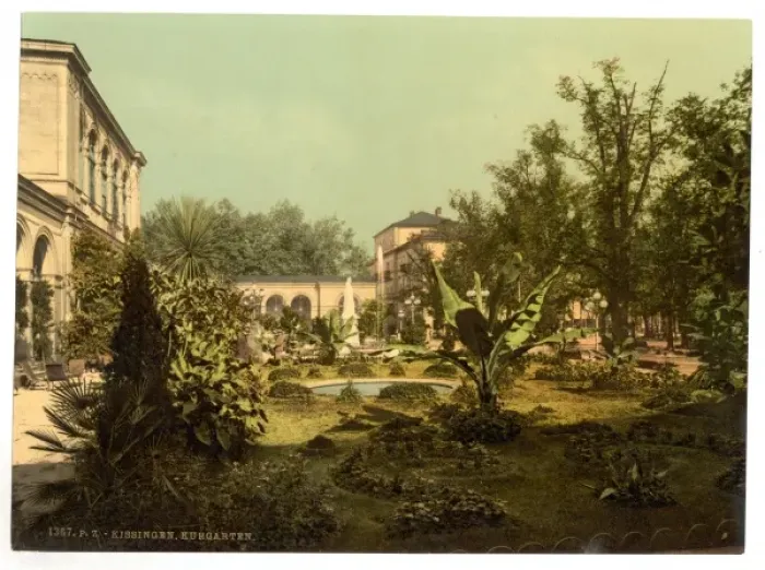 Framed Print : The Conversationsgebaude and the Kurgarden, Bad Kissengen (i Framed Print : The Conversationsgebaude and the Kurgarden, Bad Kissengen (i
