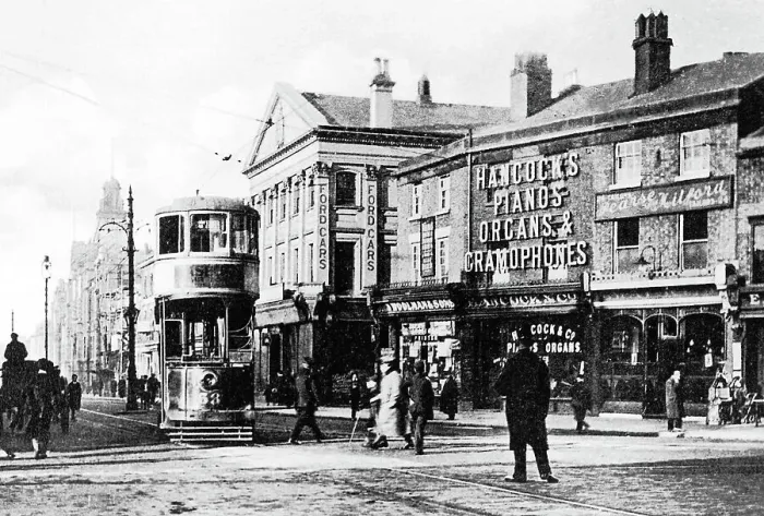 Framed Print : Conway Street, Birkenhead early 1900's Framed Print : Conway Street, Birkenhead early 1900's