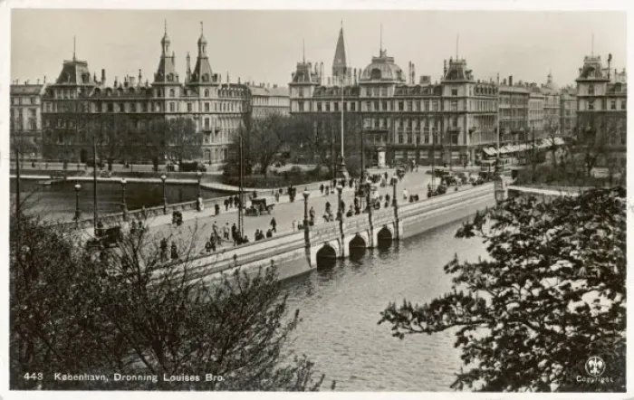 Framed Print : Copenhagen / Bridge 1935 Framed Print : Copenhagen / Bridge 1935