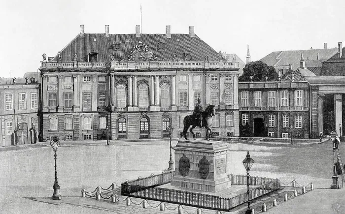 Framed Print : Copenhagen, Denmark. Amalienborg Palace Framed Print : Copenhagen, Denmark. Amalienborg Palace